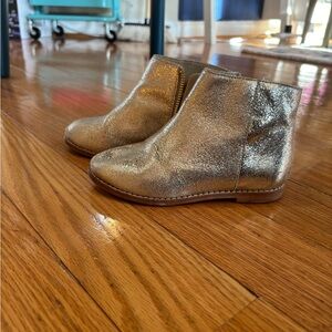 Janie and Jack Size 11 Shimmery Golden Zip up Boot